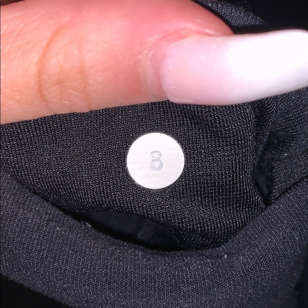 Lululemon size 8 - Picture 3 of 3